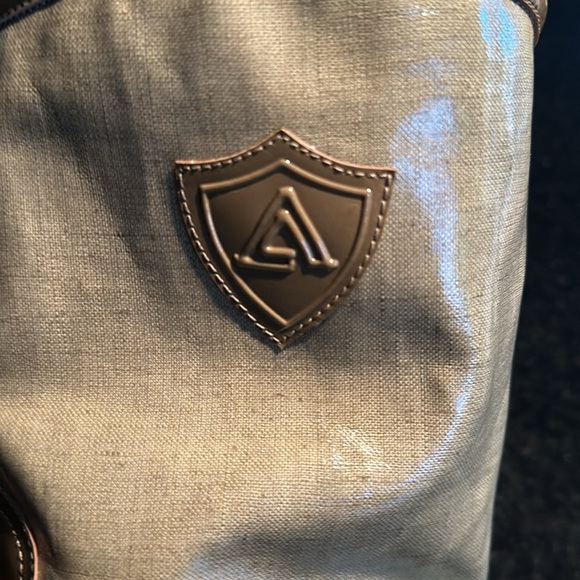 Rain boots, brand new,never worn,waterproof - Picture 2 of 4